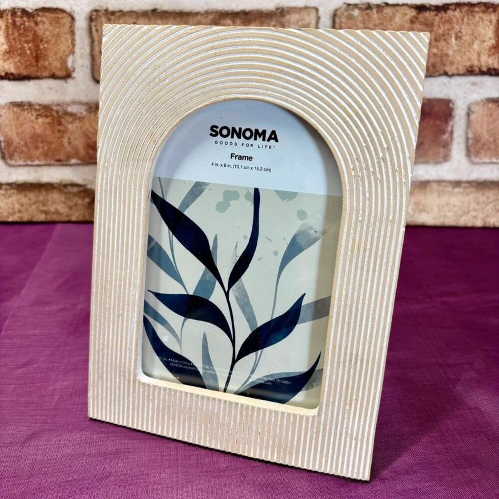 Sonoma Arched Textured 4x6 Picture Frame Cream Beige